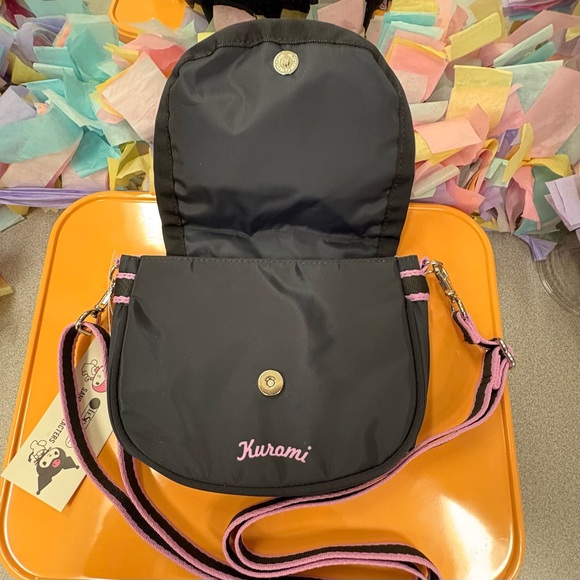 Kuoromi Black and Pink Crossbody Bag - Picture 11 of 16